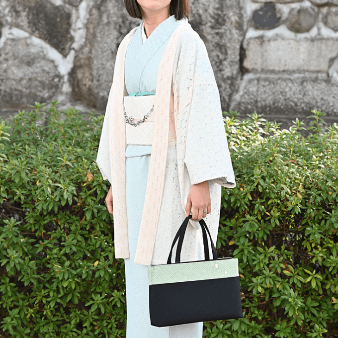 礼装からカジュアルまで。様々なシーンで活躍